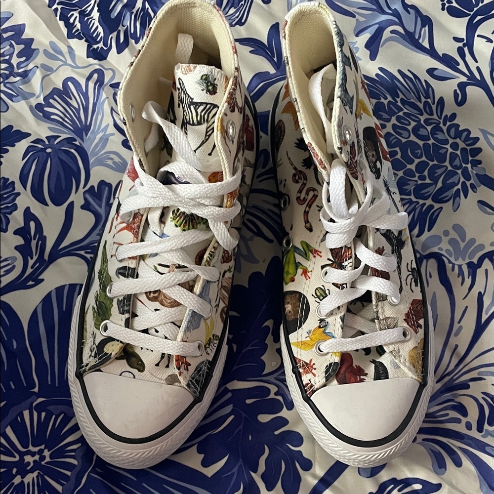 {Converse} Kids High-Top Sneakers with Colorful Animal Print